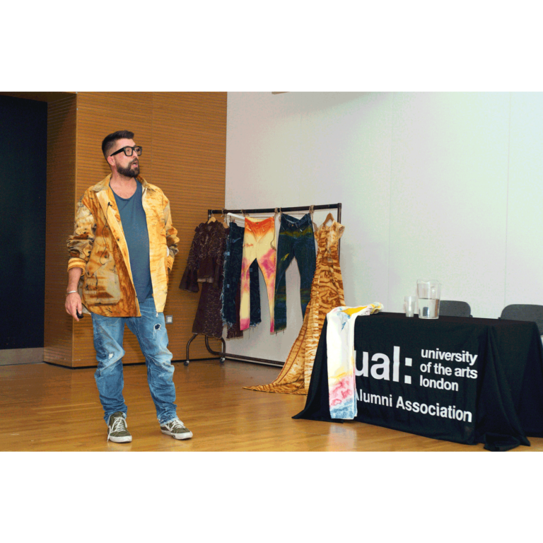 Jani delivering presentation at UaL